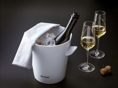 Altijd de juist sfeer met eigen glazen voor champagne erbij