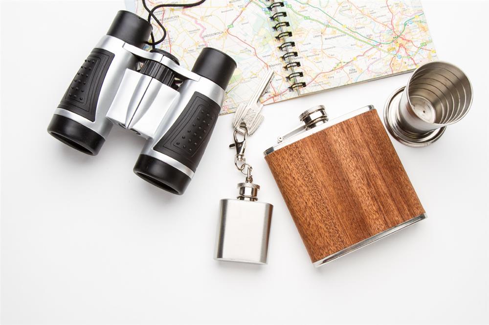 Heupflessen zijn populaire geschenken voor outdoor activiteiten