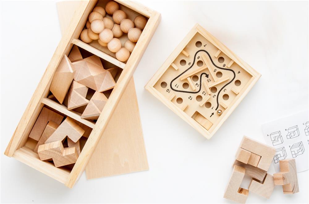 Bedrukt houten speelgoed  online bestellen